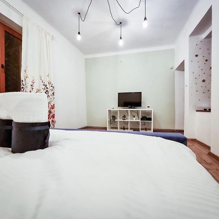 Home Central Apartment Braşov Exterior foto